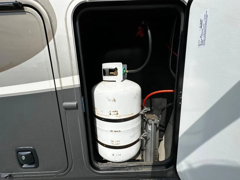 Keystone Rv Montana 3720rl 2019 alt