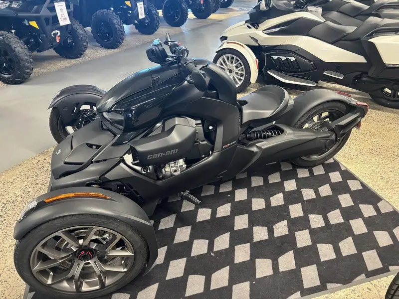 Can-Am RYKER std 600 2024