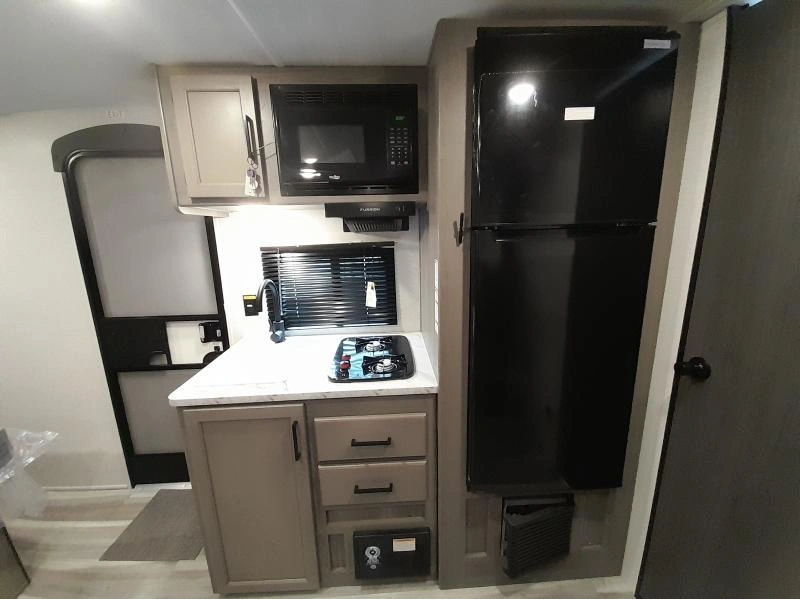 Keystone Rv Hideout 179rb 2024 alt