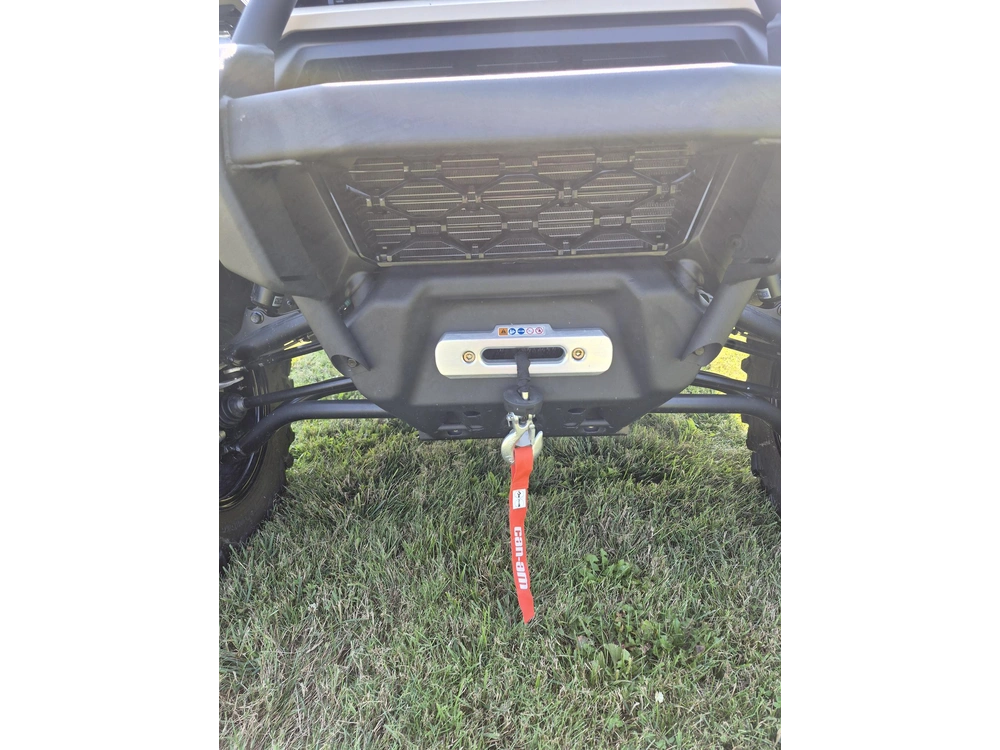 2026 Can-am Defender Limited Cab Hd11 alt