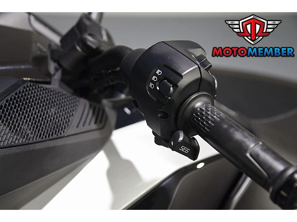 2025 Can-am Spyder Rt Rotax 1330 Ace alt
