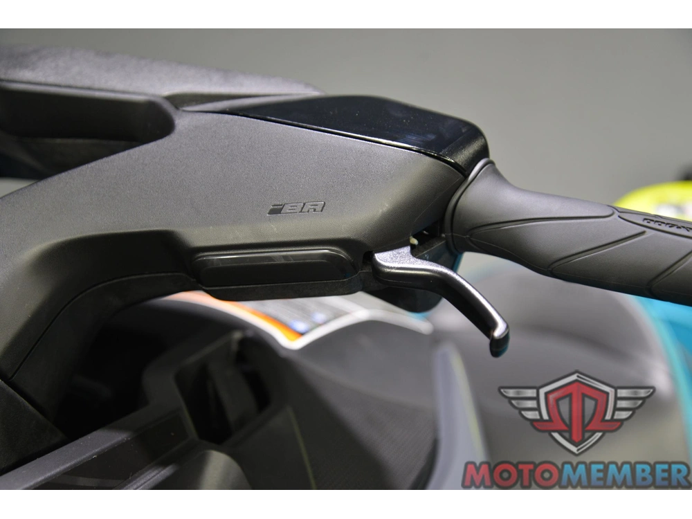 2026 Sea-doo Wake™ Pro 230 alt