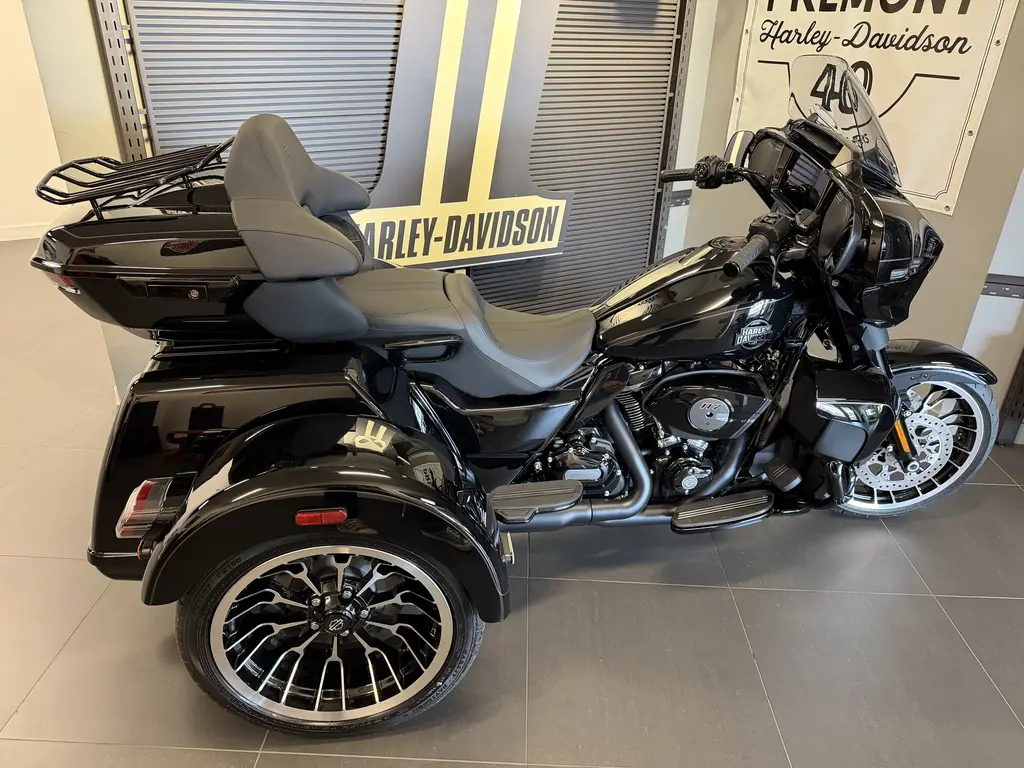 Harley-Davidson STREET GLIDE 3 2026