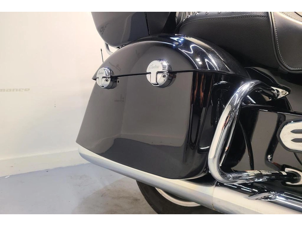 Indian Motorcycle Roadmaster 2018 alt