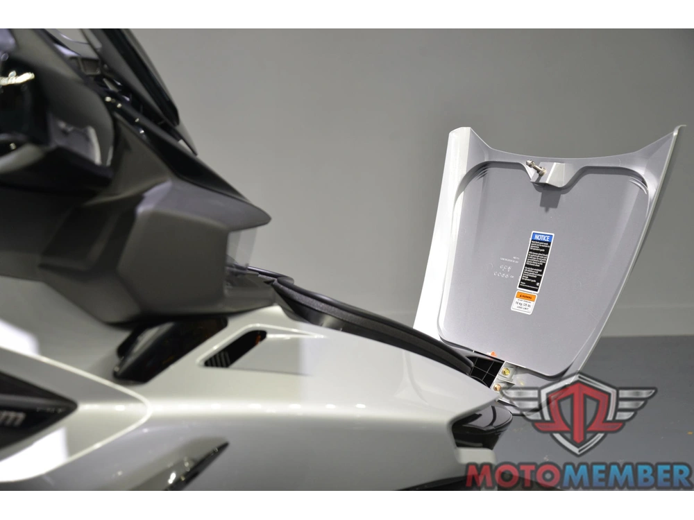 2025 Can-am Spyder Rt Rotax 1330 Ace alt