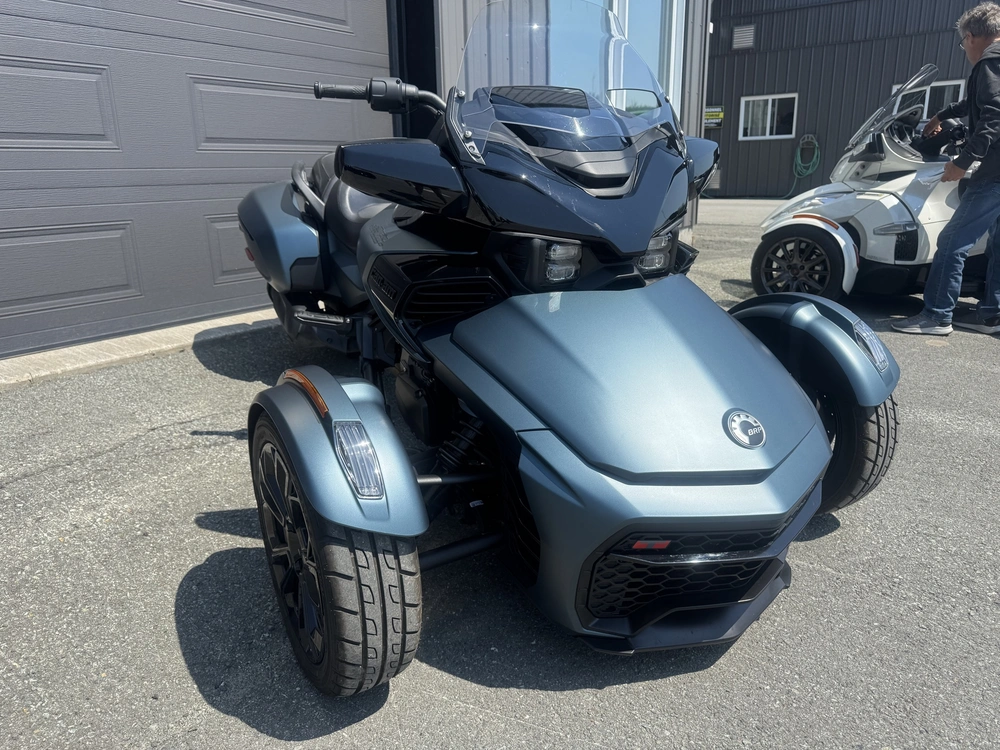 Can-am F3-t 2025 alt