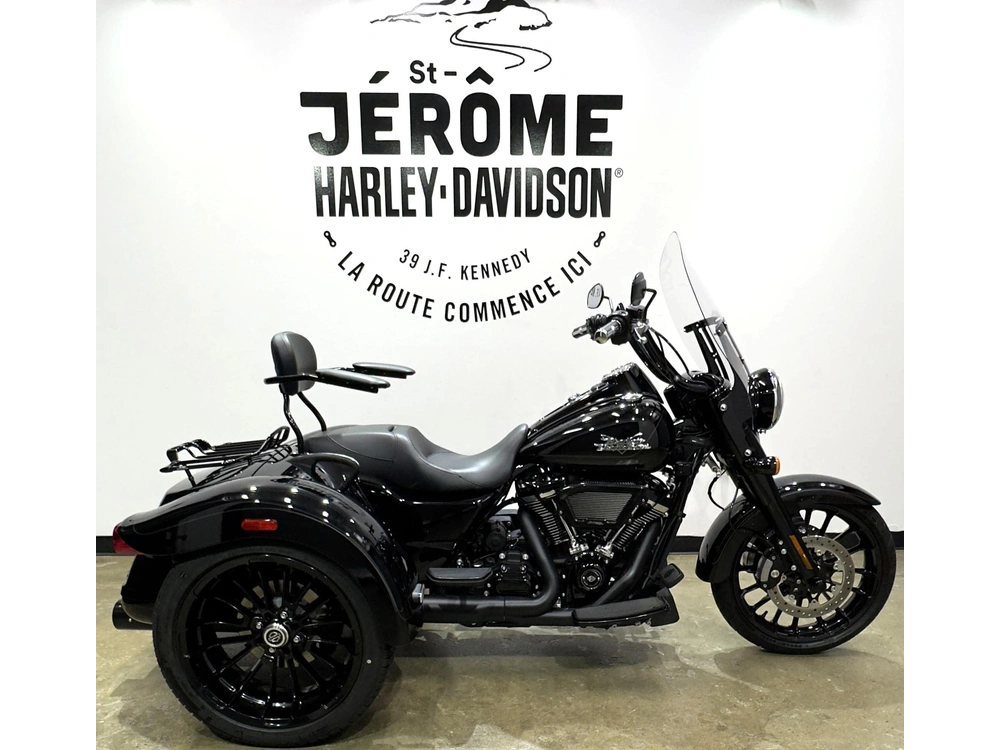 Harley-davidson Freewheeler Flrt 2024 alt
