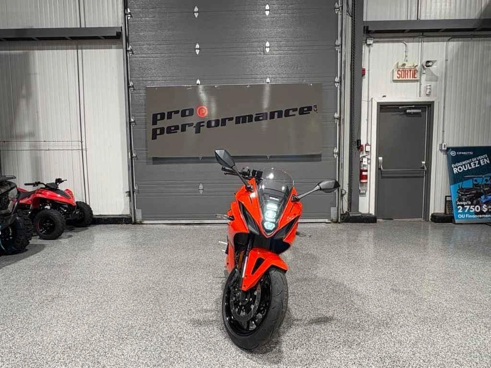 Suzuki Gsx-8r 2026 alt