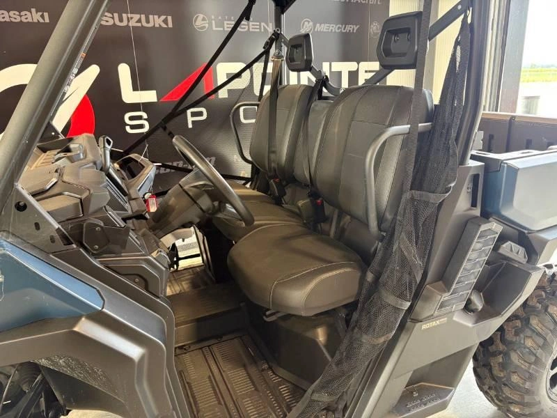2026 Can-am Defender Xt Hd11 With 10.25 In. Infotainment alt