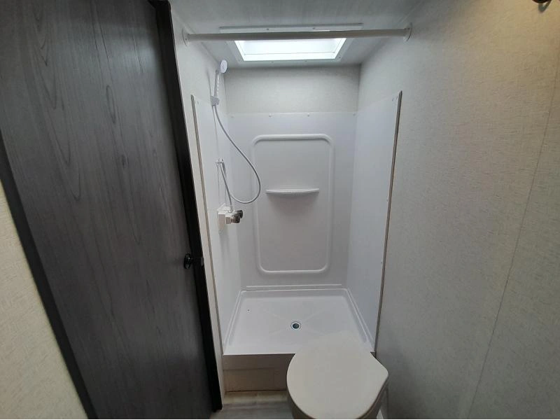 Keystone Rv Hideout 179rb 2024 alt