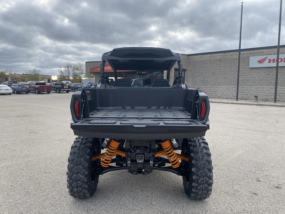 2026 Can-am Commander Xt-p 1000r alt