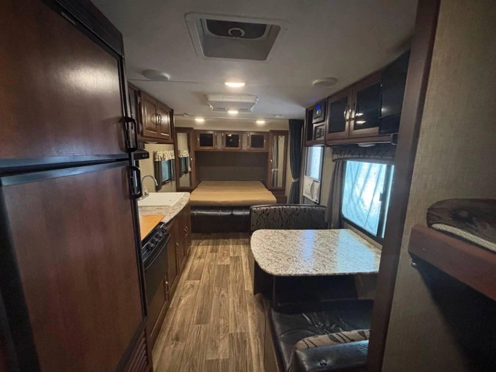 Keystone Rv Passport Ultra Lite 238ml 2017 alt