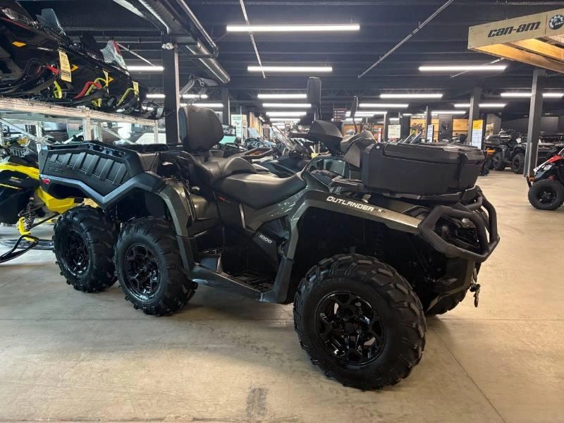 Can-am Outlander Max 6x6 Max Xt 1000 2022 alt