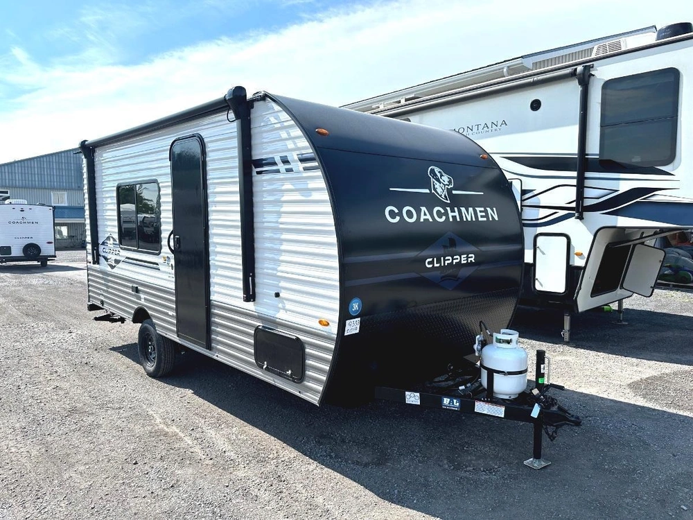 2027 Coachmen Clipper 17fq alt