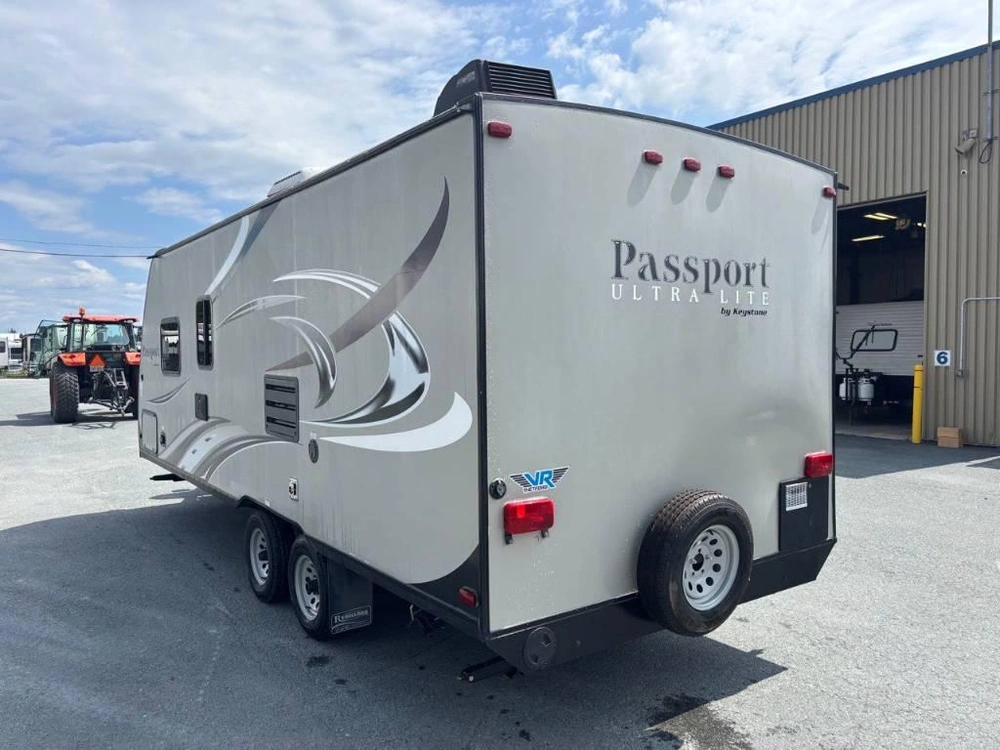 Keystone Rv Passport Ultra Lite 238ml 2017 alt