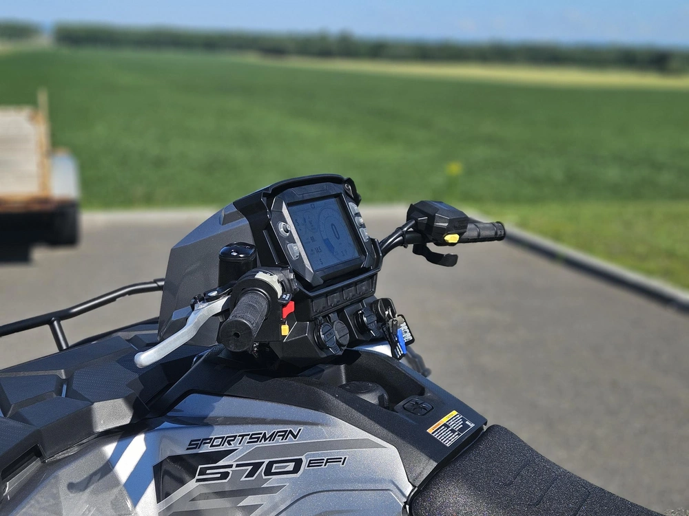 Polaris Sportsman 570 Touring Ultimate 2026 alt