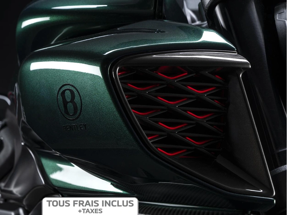 Ducati Diavel Bentley + 10 000$ En Accessoires Ou Vêtements 2024 alt