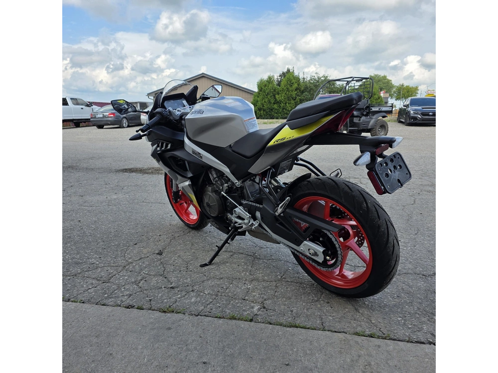 2026 Aprilia Rs 457 alt