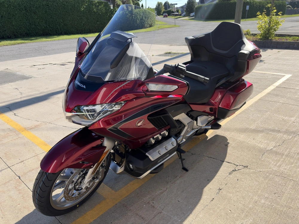 2026 Honda Gold Wing Tour Dct Airbag alt