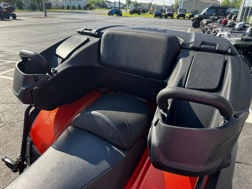 2024 Argo Xrt 600 Le alt