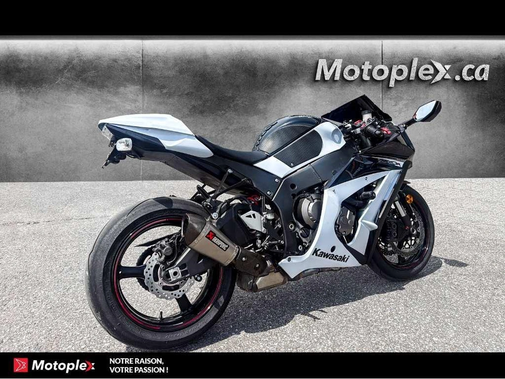 Kawasaki Ninja Zx10r Akrapovic 2013 alt