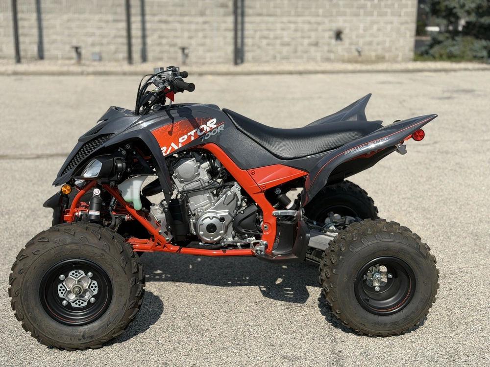 2024 Yamaha Raptor 700r Se 70th Anniversary Edition alt