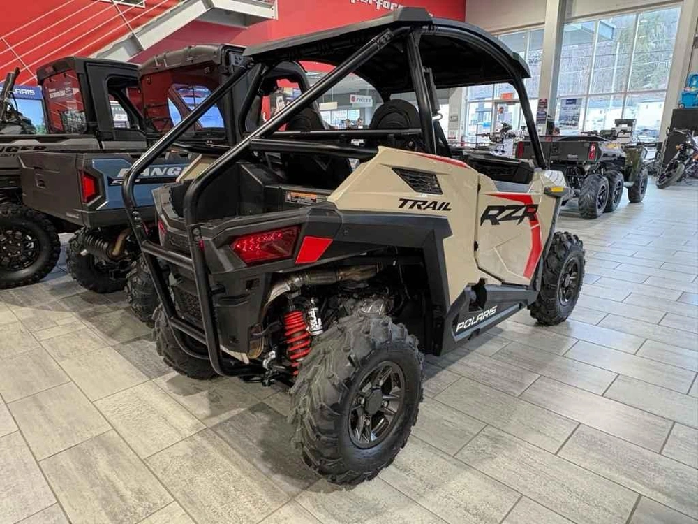 Polaris Rzr Trail Ultimate 2026 alt