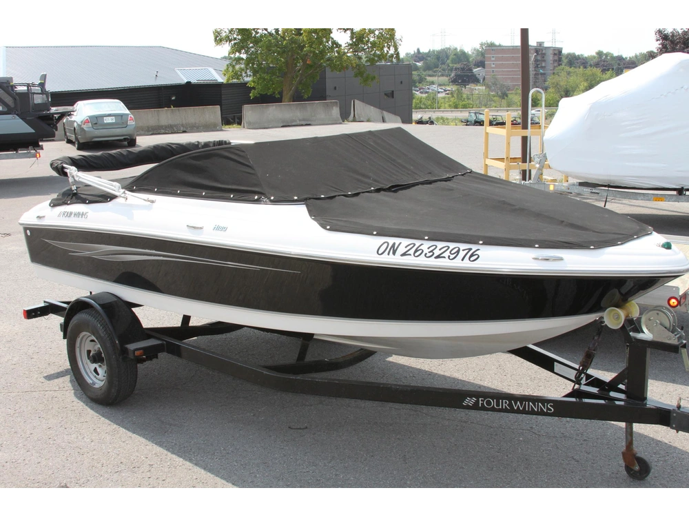 2011 Four Winns H180 alt