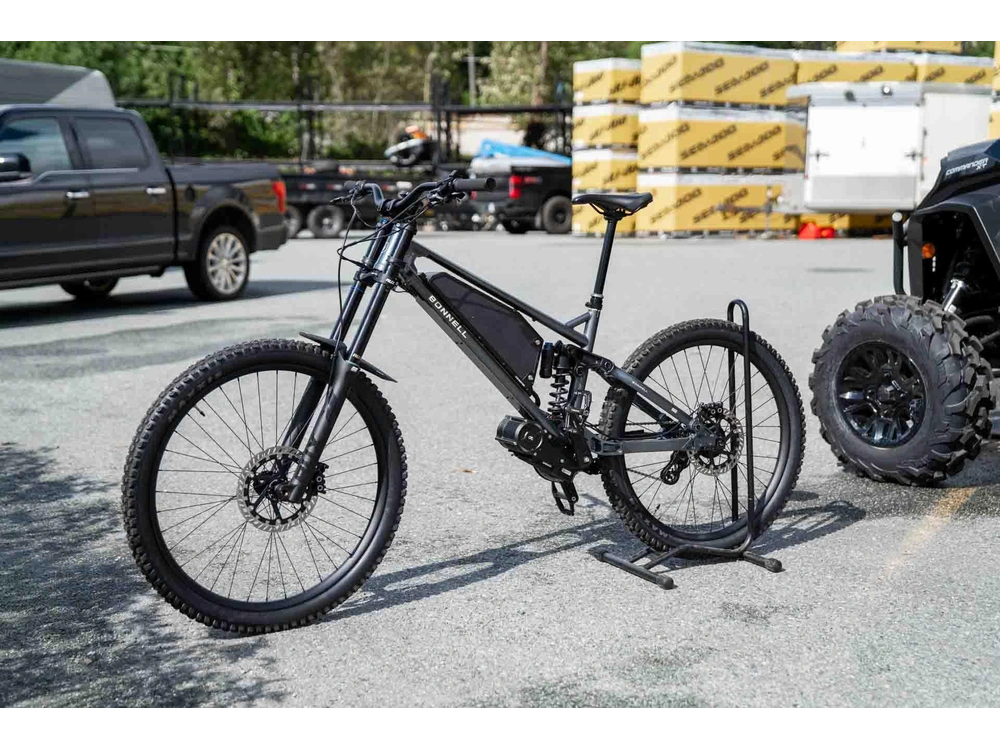 2026 Bonnell 775 Mx alt
