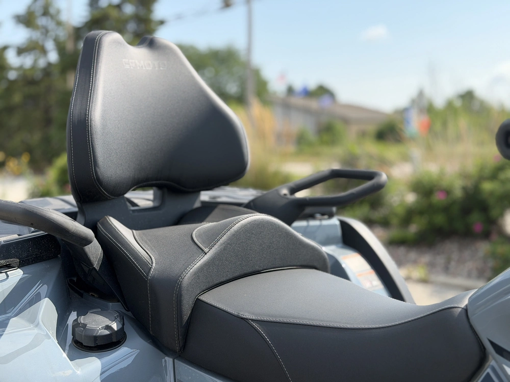 2025 Cfmoto Cforce 800 Touring alt