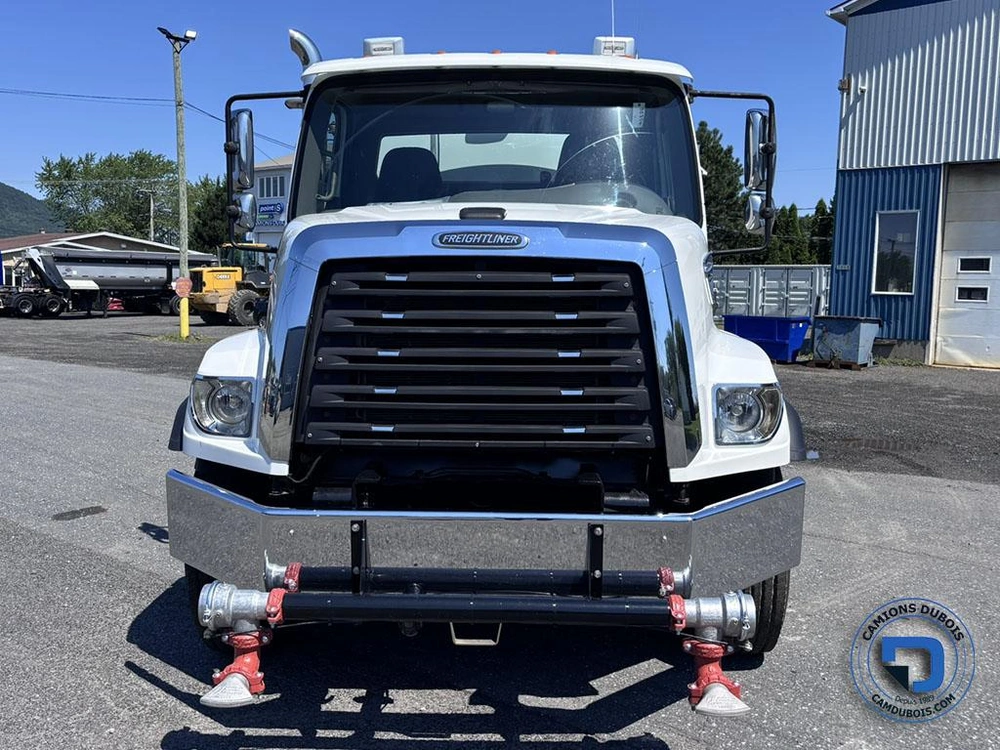 Freightliner 108sd 2019 alt