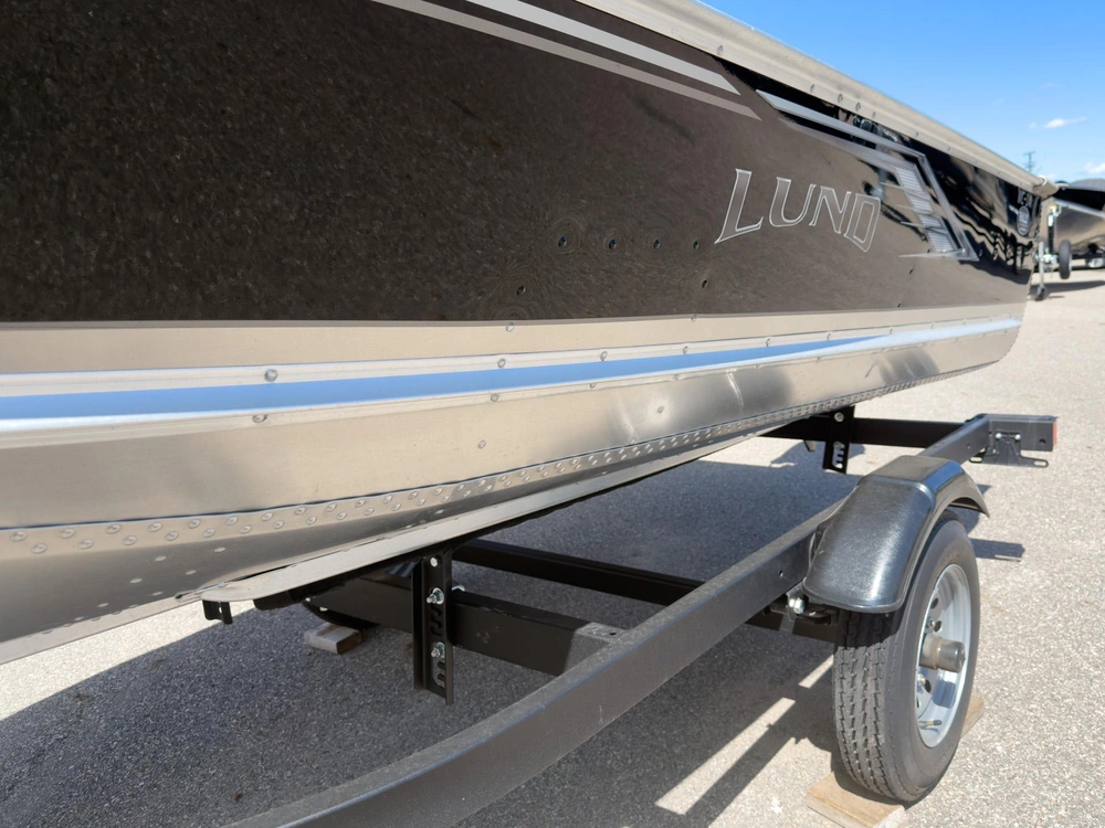 2025 Lund Wc-14 Tiller