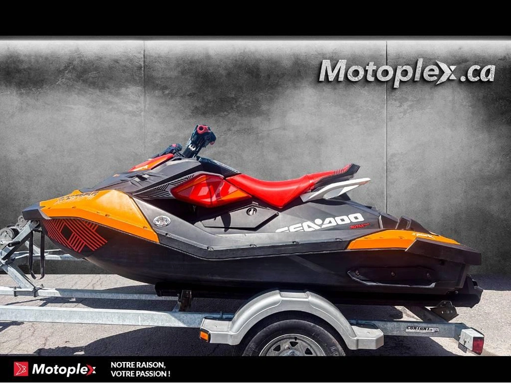 Sea-doo Spark Trixx 2019 alt