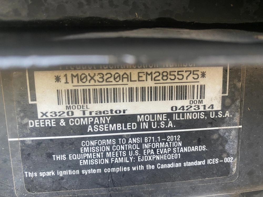 2014 John Deere X320 alt