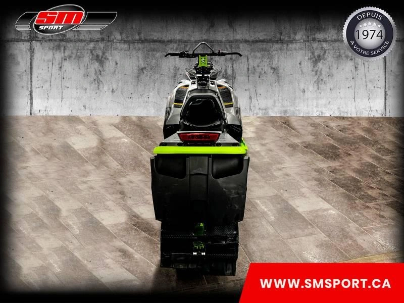 Arctic Cat M8000 2020 alt