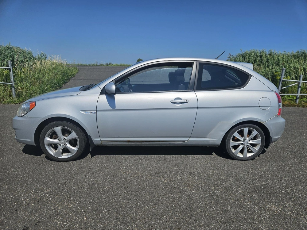 Hyundai Accent 2011 alt