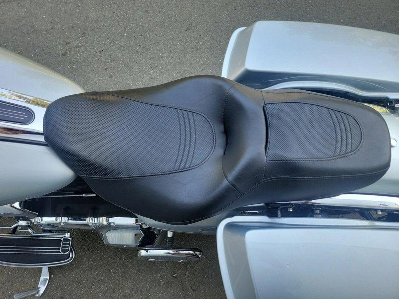 2010 Harley-davidson Touring Flhx - Street Glide™ alt