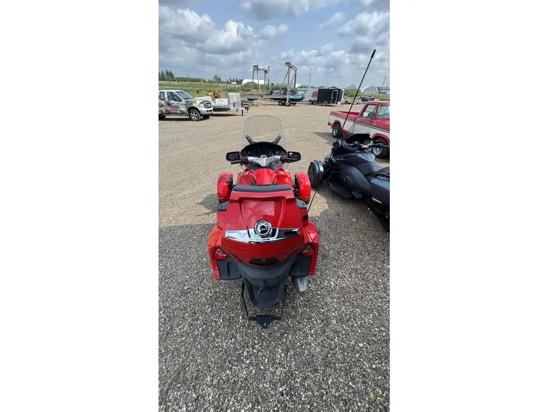 Can-Am SPYDER RT-S 2012
