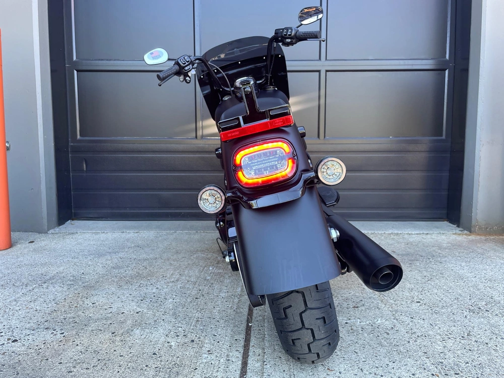 2026 Harley-davidson Cruiser Flhd - Deadwood™ alt