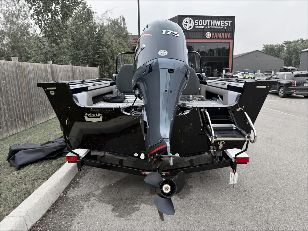 2026 Smoker-craft Ultima 182 Dc alt