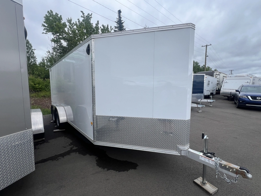 2023 High Country Xpress 7x181f alt