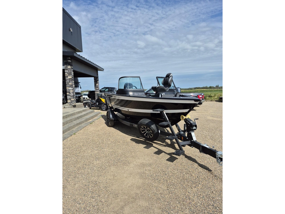 2027 Lund 1775 Impact Xs Black And White alt