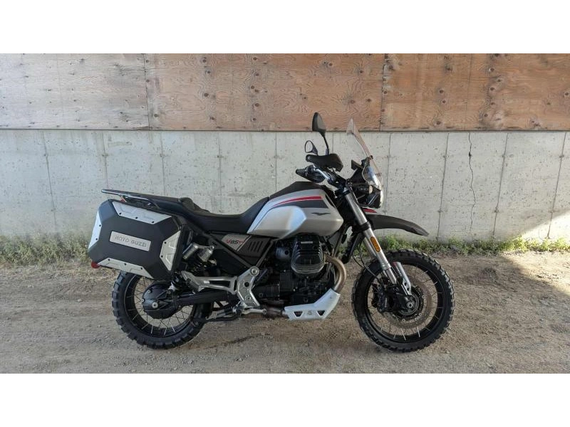 Moto Guzzi V85 Tt Travel Used 2023 alt