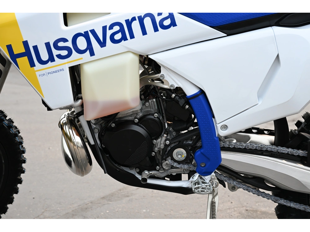 2027 Husqvarna Te 300 alt