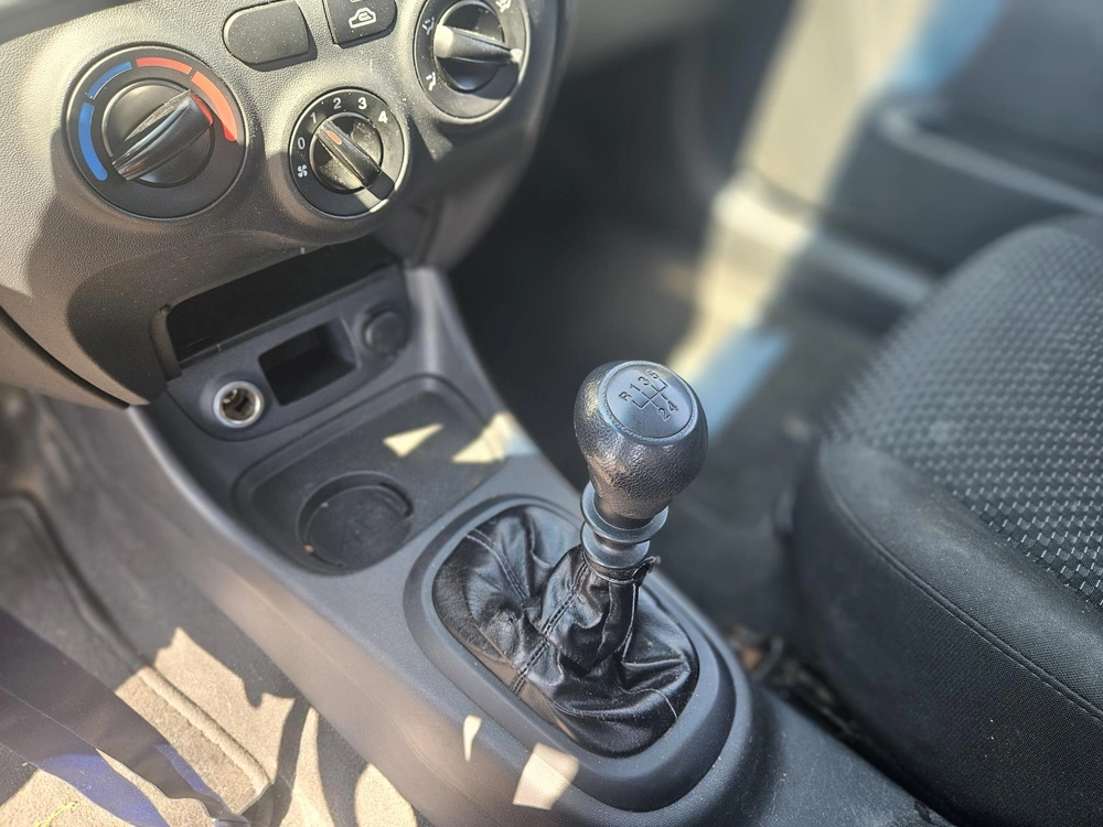 Hyundai Accent 2011 alt