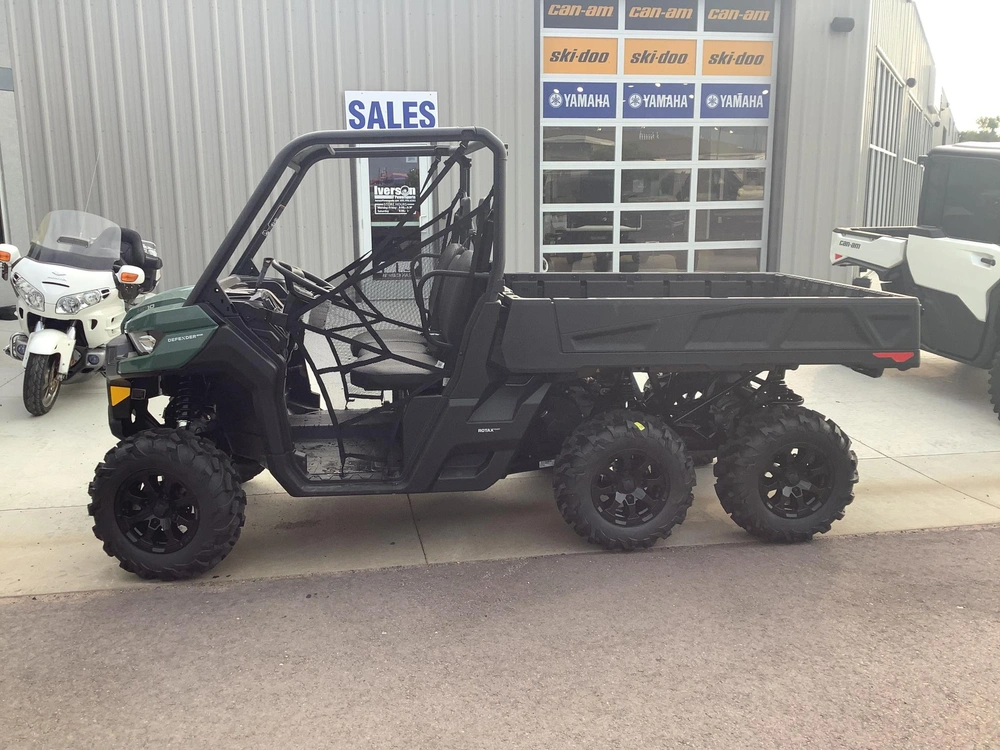 2026 Can-am Defender Hd10 Dps 6x6 alt