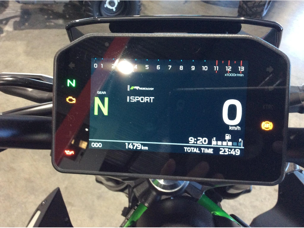 Kawasaki Z900 Abs Zr900ssfan 2025 alt