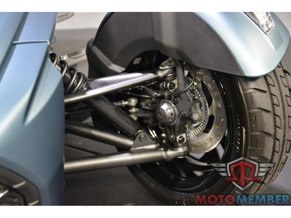 2025 Can-am Spyder F3-t Rotax 1330 Ace alt