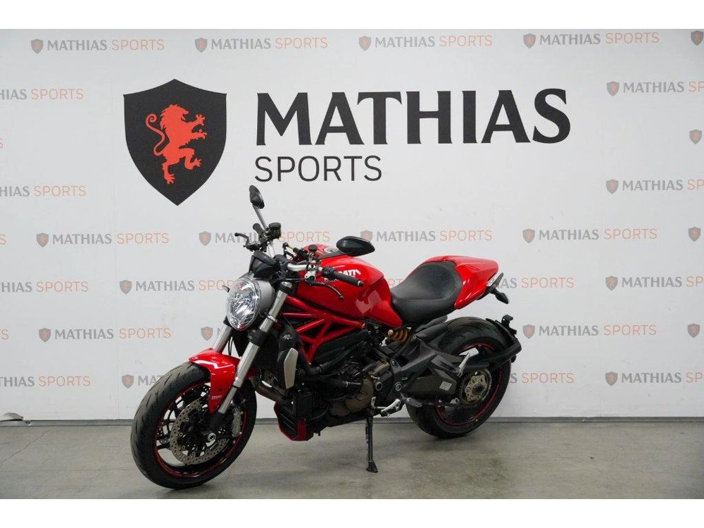 Ducati Monster 1200 2014 alt
