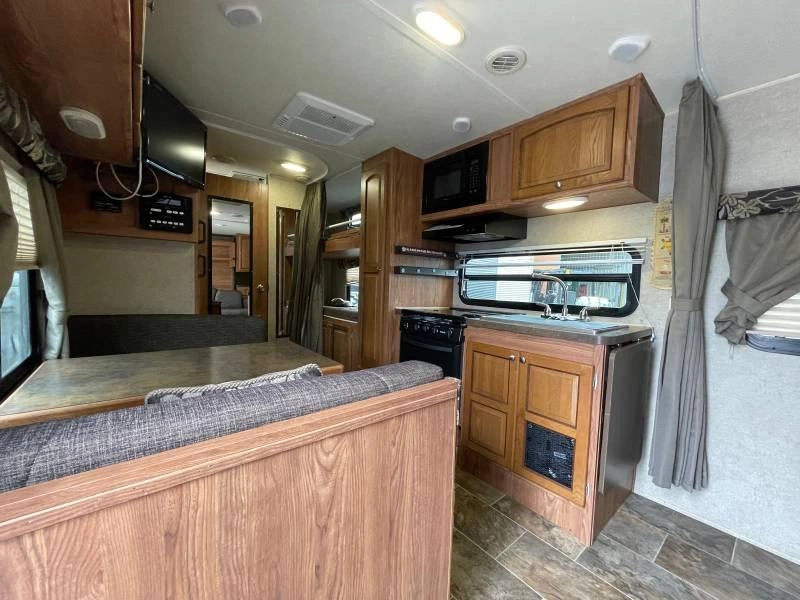 Forest River Rockwood Mini Lite 2306bh 2015 alt